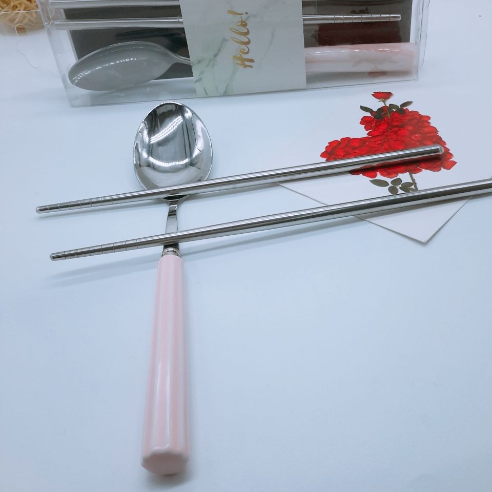 Wholesale custom quality simple three-dimensional two-piece spoon set chopsticks tableware details Picture