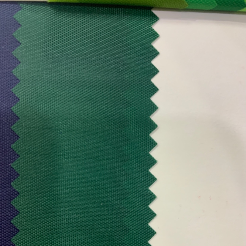 厂家直销，热销新款牛津布，11号网纹大量现货高中低档箱包沙发鞋材面料