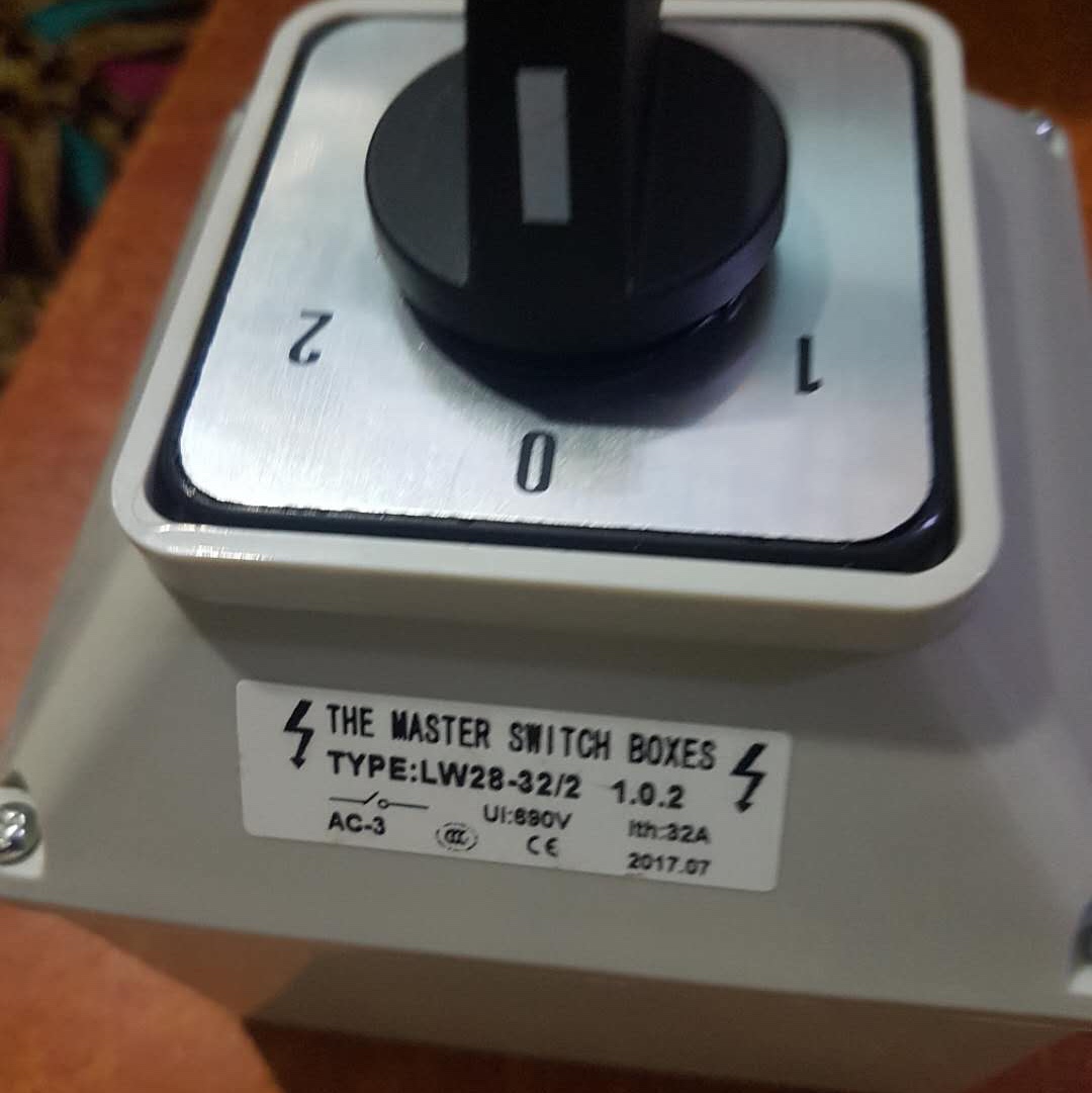 Interruptor de transferencia details Picture