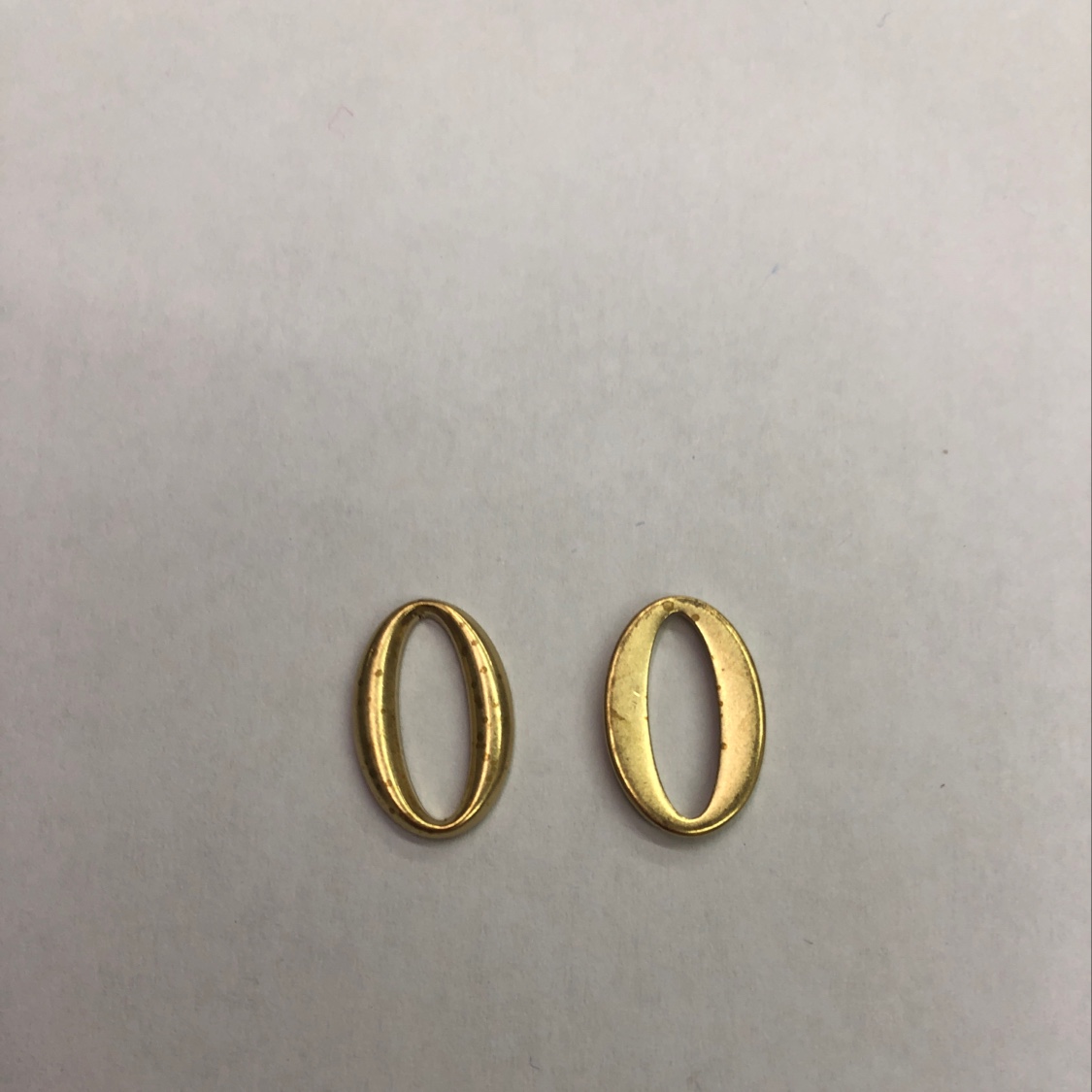 EZ00081（10.2*15.6*1.8mm）空心单弧面椭圆