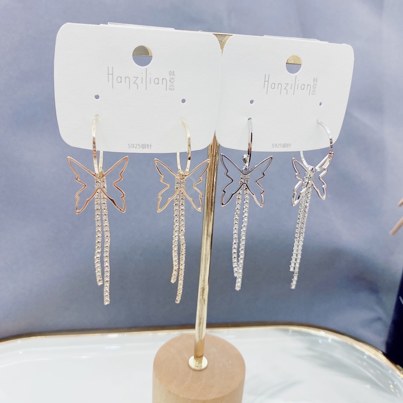 Hollow butterfly earrings thumbnail