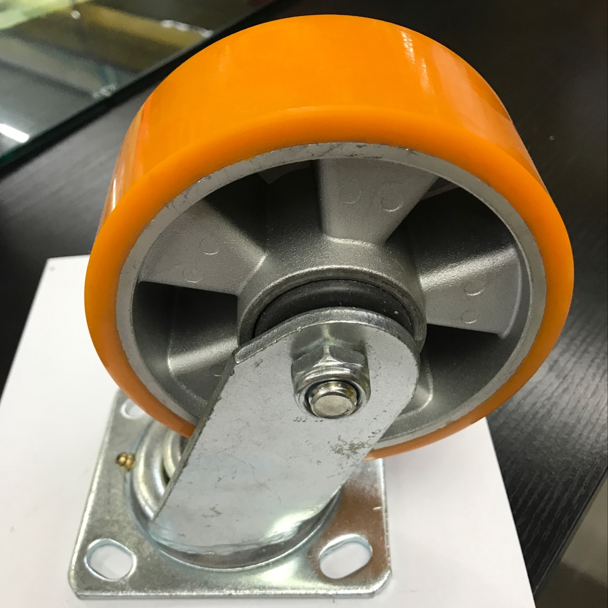 铝芯PU轮子 工业脚轮手推平板转向轮图