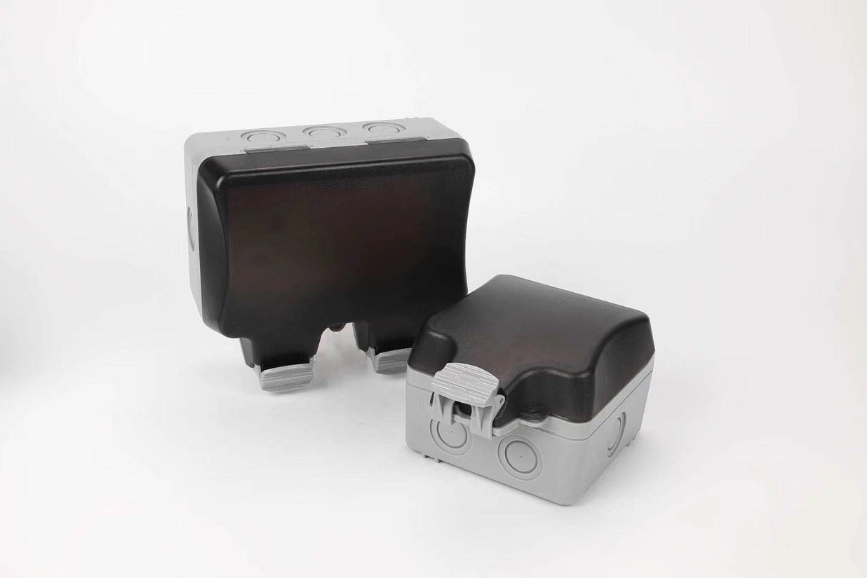 Waterproof box with plug-in board Application Scenario