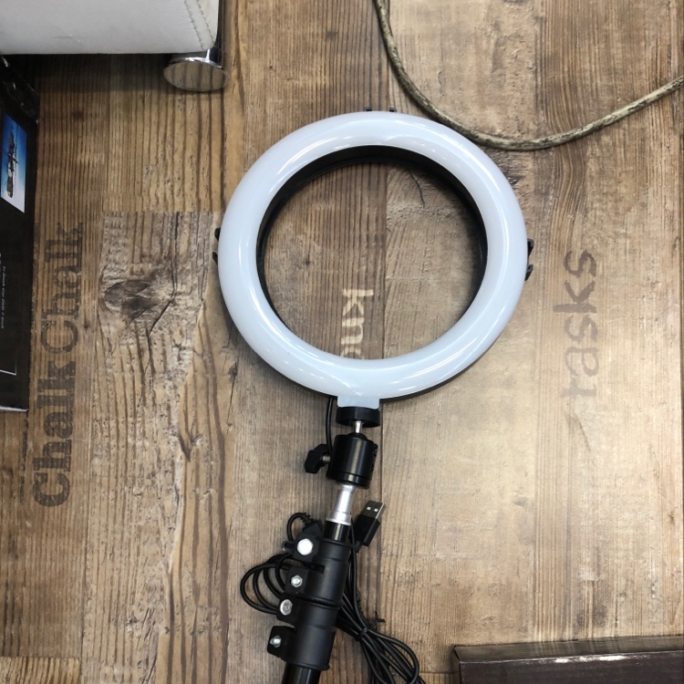 Medium-sized 8w circular supplementary light for environmental protection live-streaming by Internet celebrities details Picture