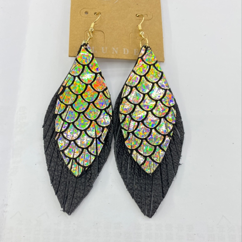 Fish scale colorful gold reflective tassel hot selling earrings thumbnail