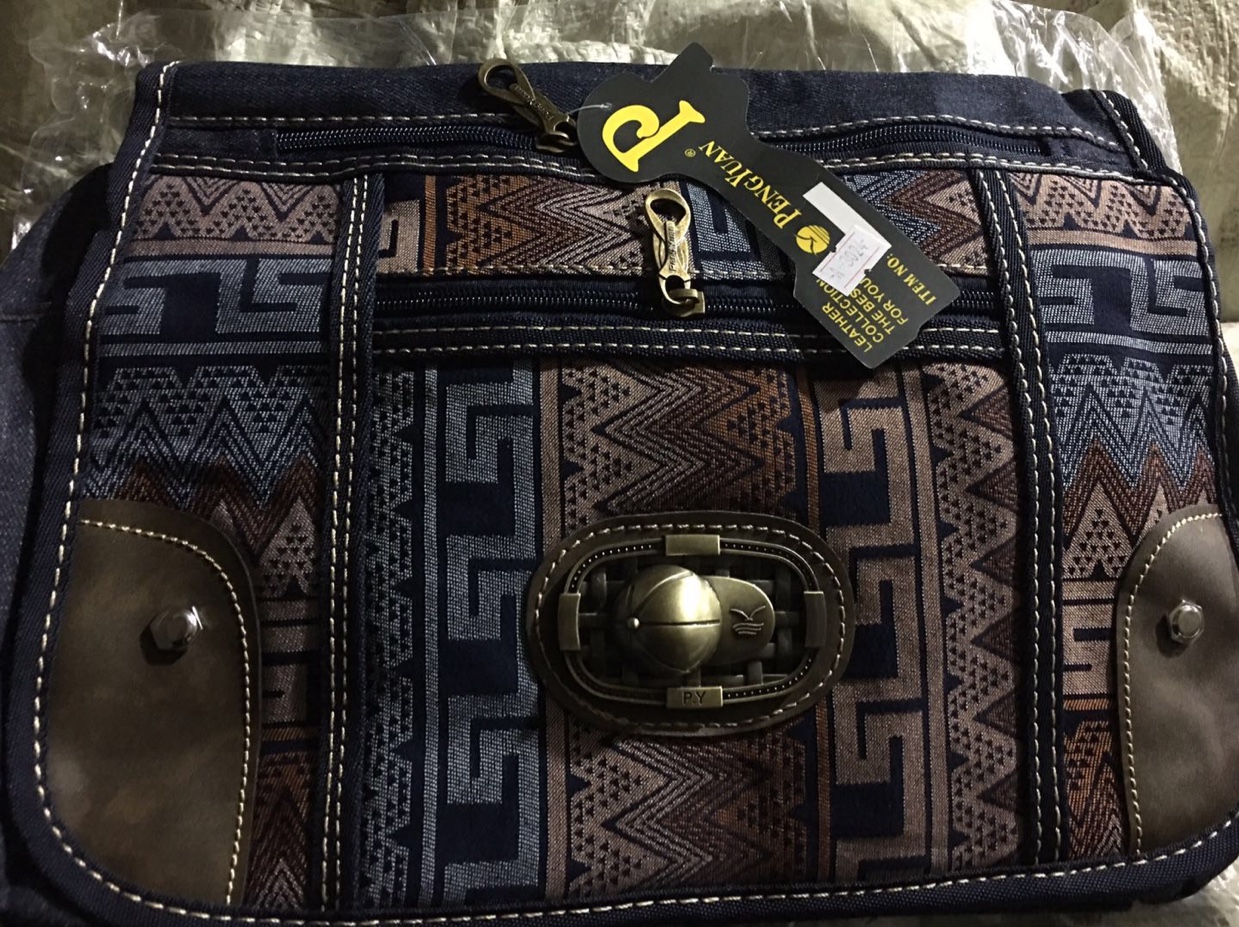 单背旅行包旅行袋图