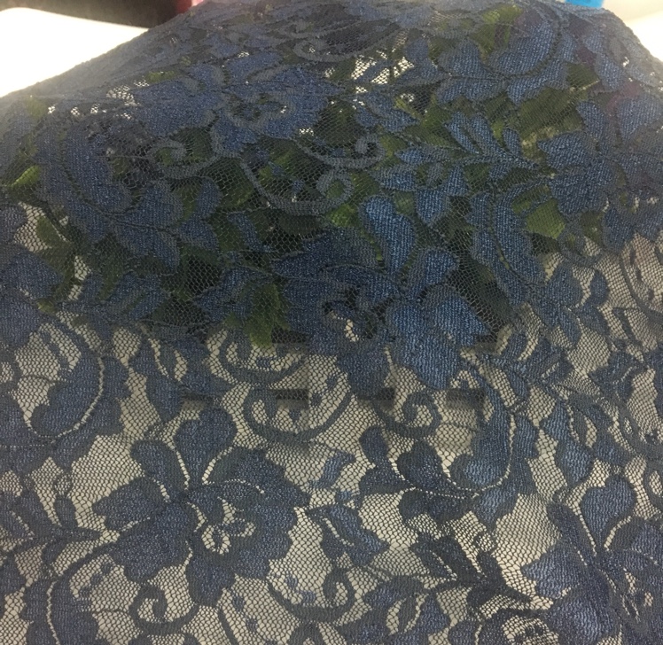 高颜值高质量设计感宝蓝色蕾丝面料新品上市