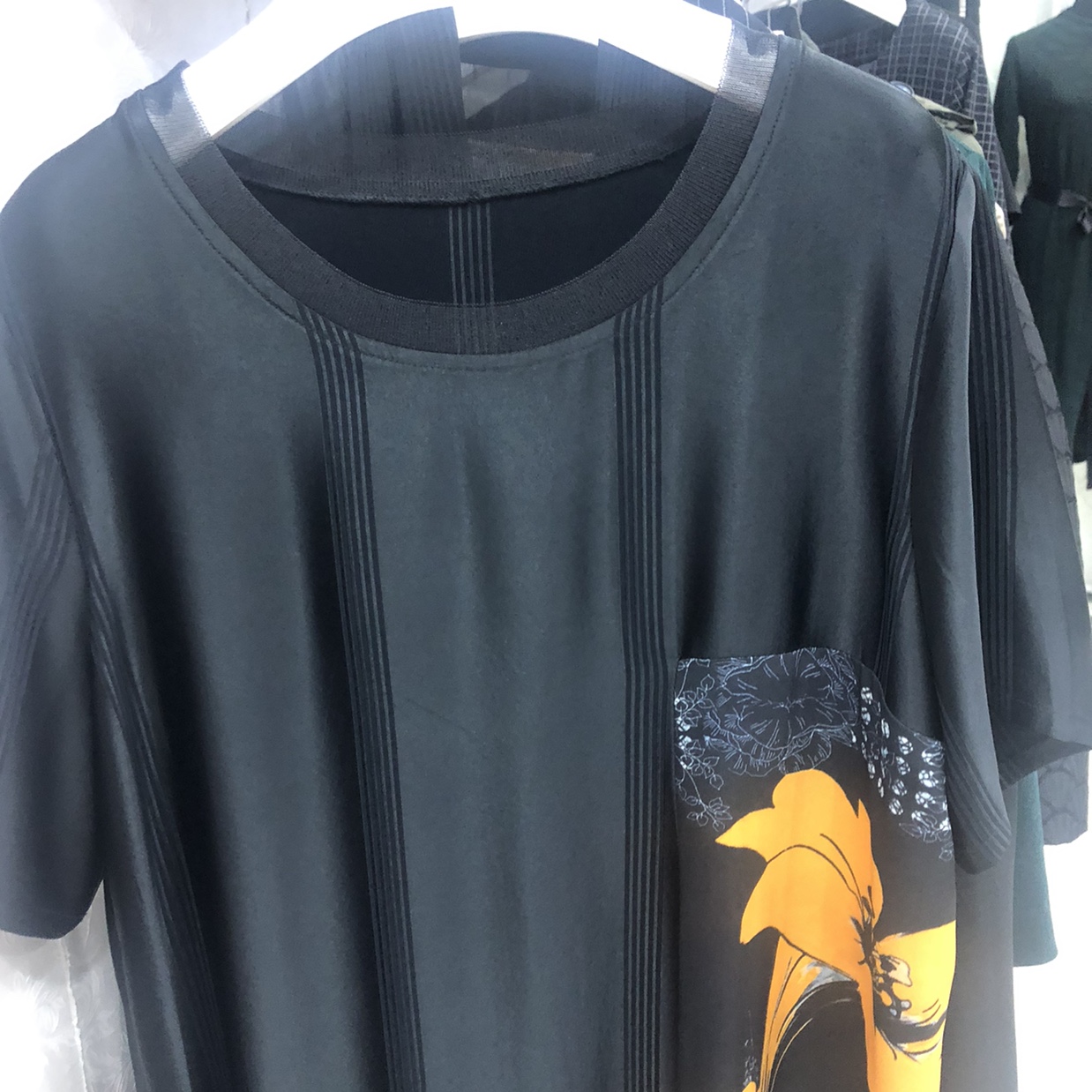 French elegance heavyweight acetate and silk patchwork dress 2020 Summer new black simple and elegant long dress details Picture