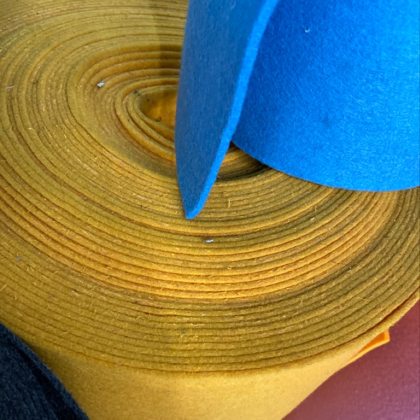 Colorful 5mm thick felt non-woven fabric, handcrafted studio decorations, handicrafts, toys, daily necessities, multiple colors to choose from Application Scenario