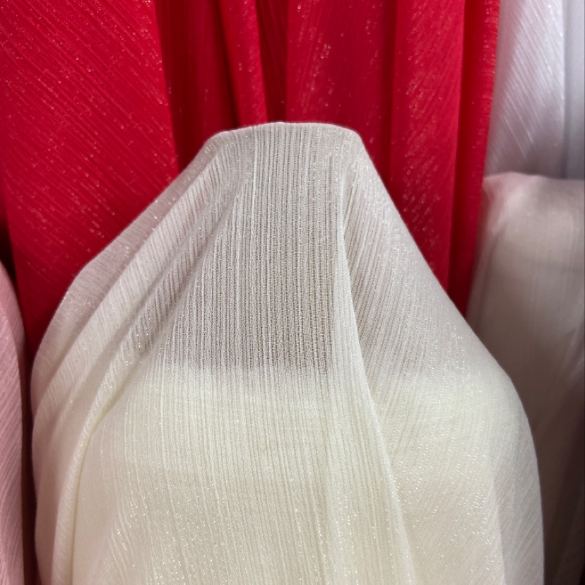 Apricot-colored silver thread crepe fabric, glittering crepe fabric, decorative items, handicrafts, headwear, clothing fabric details Picture