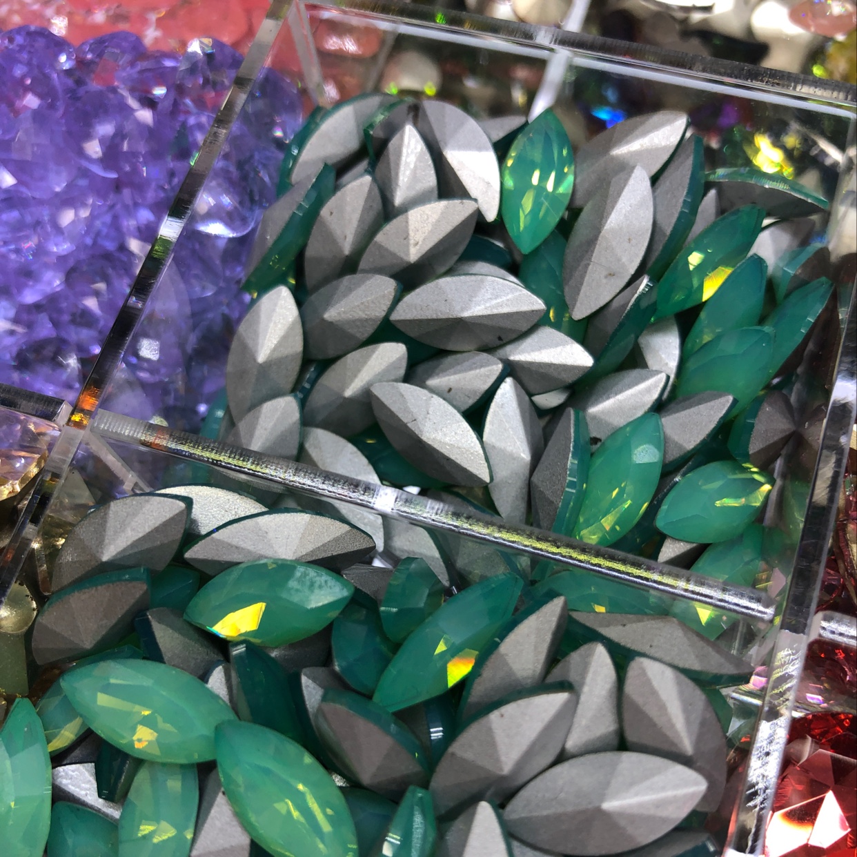 7*15马眼绿蛋白细节图