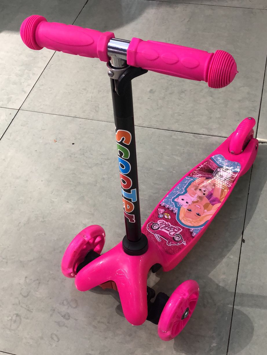 AT-01Y     印花小米高PU轮带灯