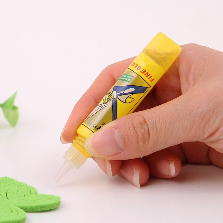 10ml pointed tip yellow bottle liquid glue for office stationery detail image 1