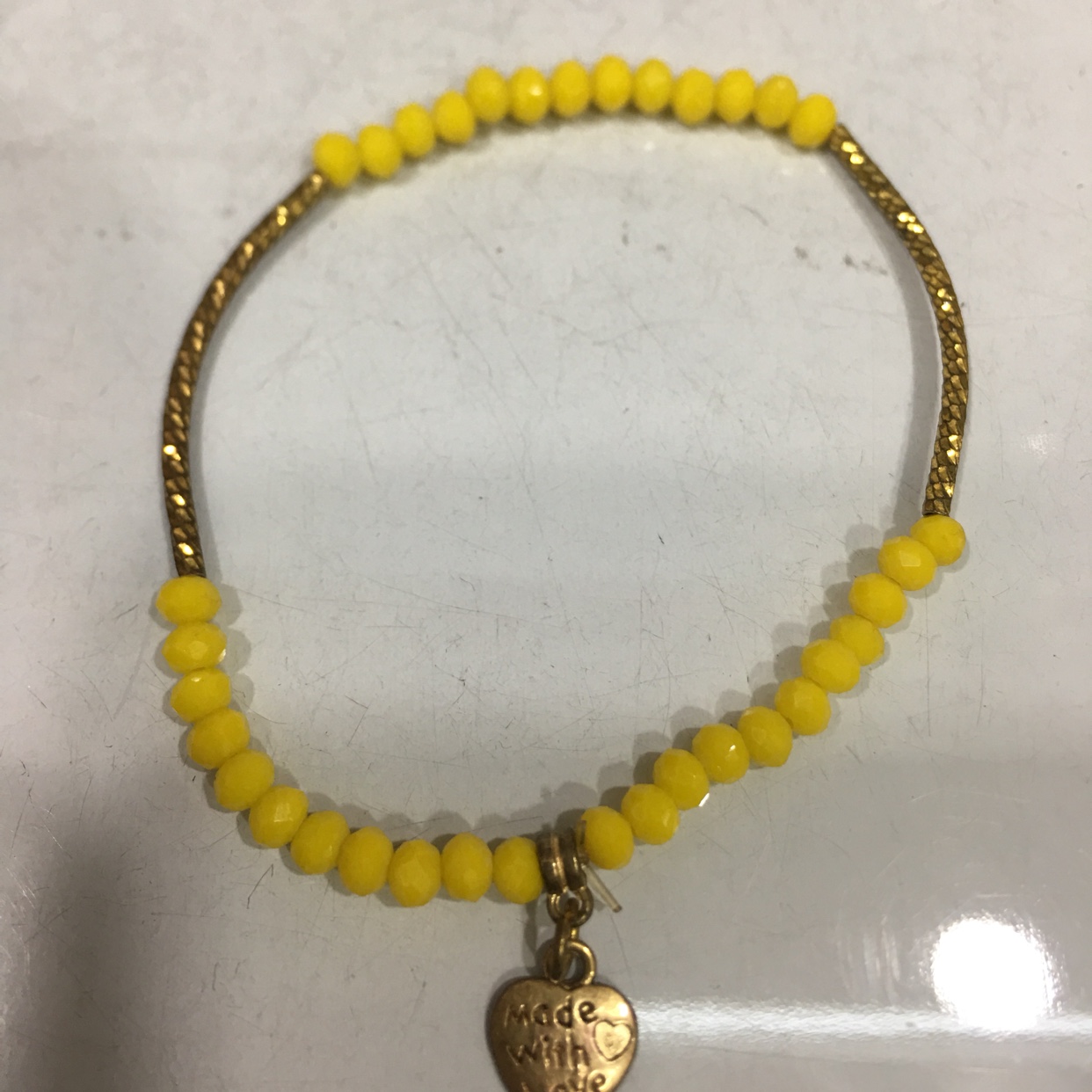 黄色弯管挂坠手链