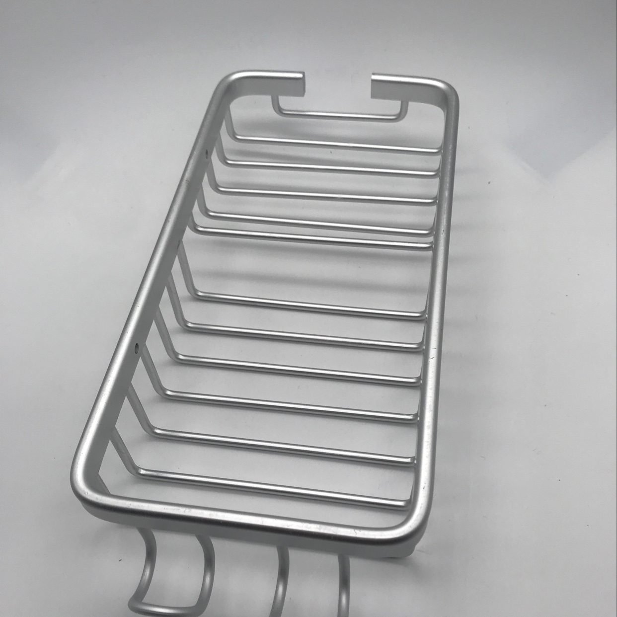 Double-grid space aluminum mesh basket with hooks details Picture