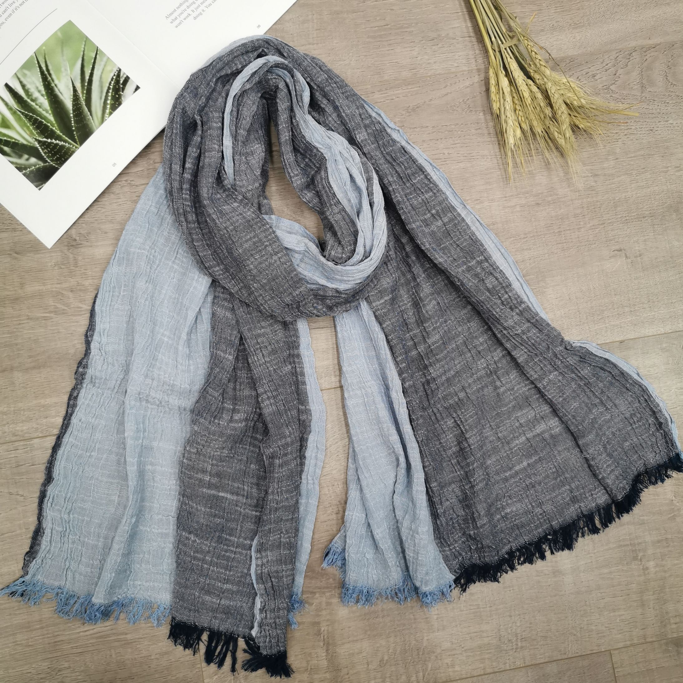 Cotton And Linen About Two Color Scarf Shawl Holiday Leisure Men And Women Wholesale Four Seasons Love Specification drawing