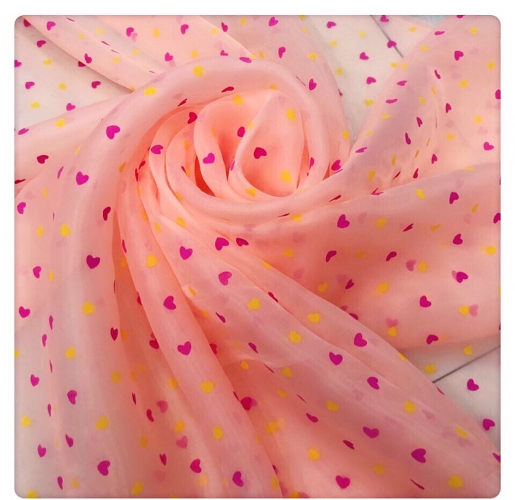 Sweet little peach heart printing gauze cloth web celebrity background cloth ornament yarn pommel skirt yarn DIY gauze cloth thumbnail