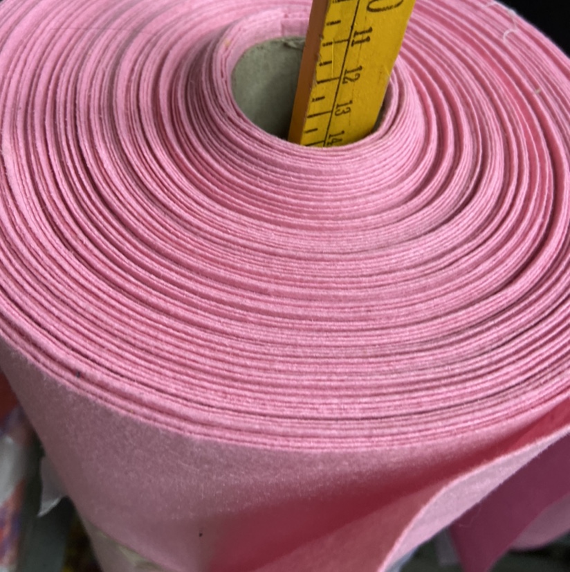 Pink felt non-woven fabric is handcrafted for studio decorations, handicrafts, toys, daily necessities, and available in multiple colors Specification image