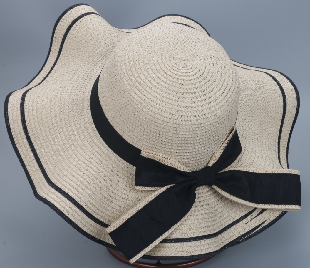 Ladies' wave hat
