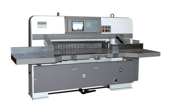 印刷机械QZYW1300CT 12英寸触摸/按键微机切纸机详情图1