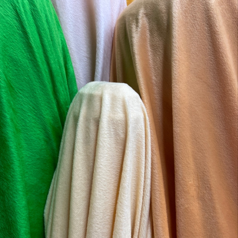 Apricot-colored short plush fabric toys, handicrafts, decorations, daily necessities and clothing