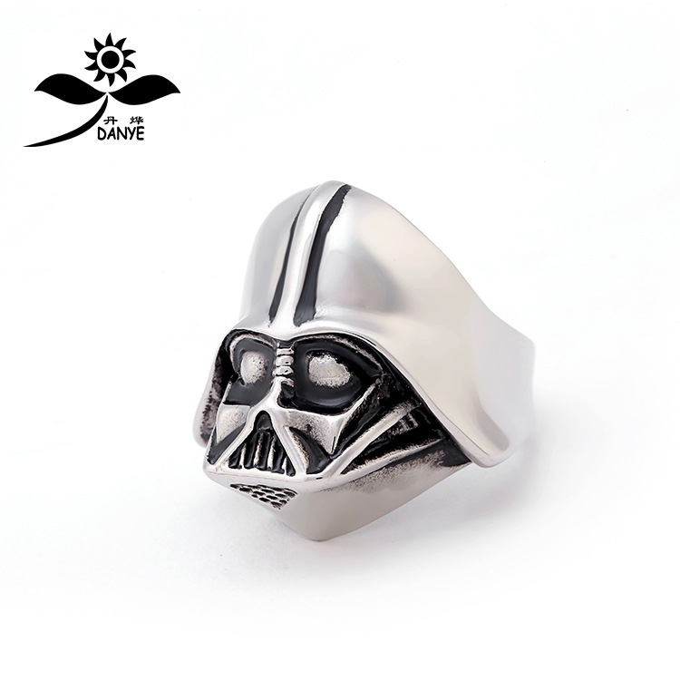 Hot style man titanium Star Wars ring stainless steel darth vader mask ring manufacturer direct sale