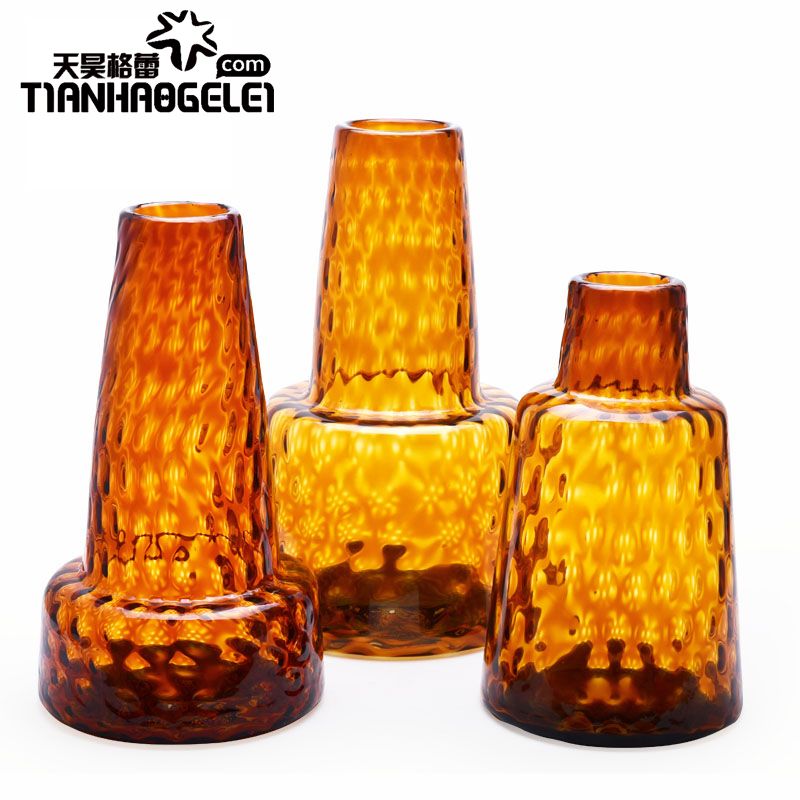 Glass vase handicraft display piece