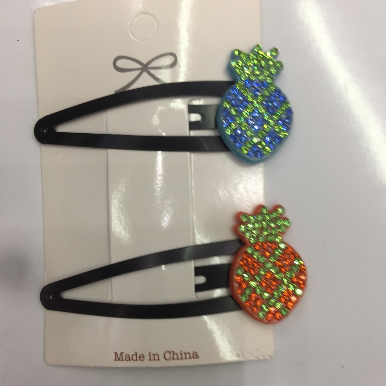 BB clip on strawberry grid