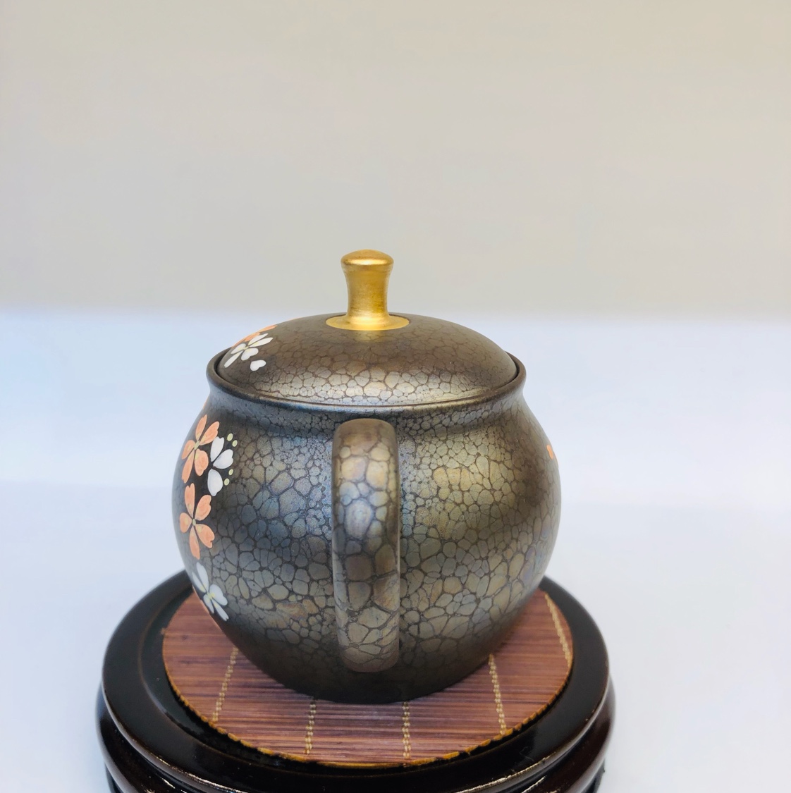 日本/常滑烧白底实物图