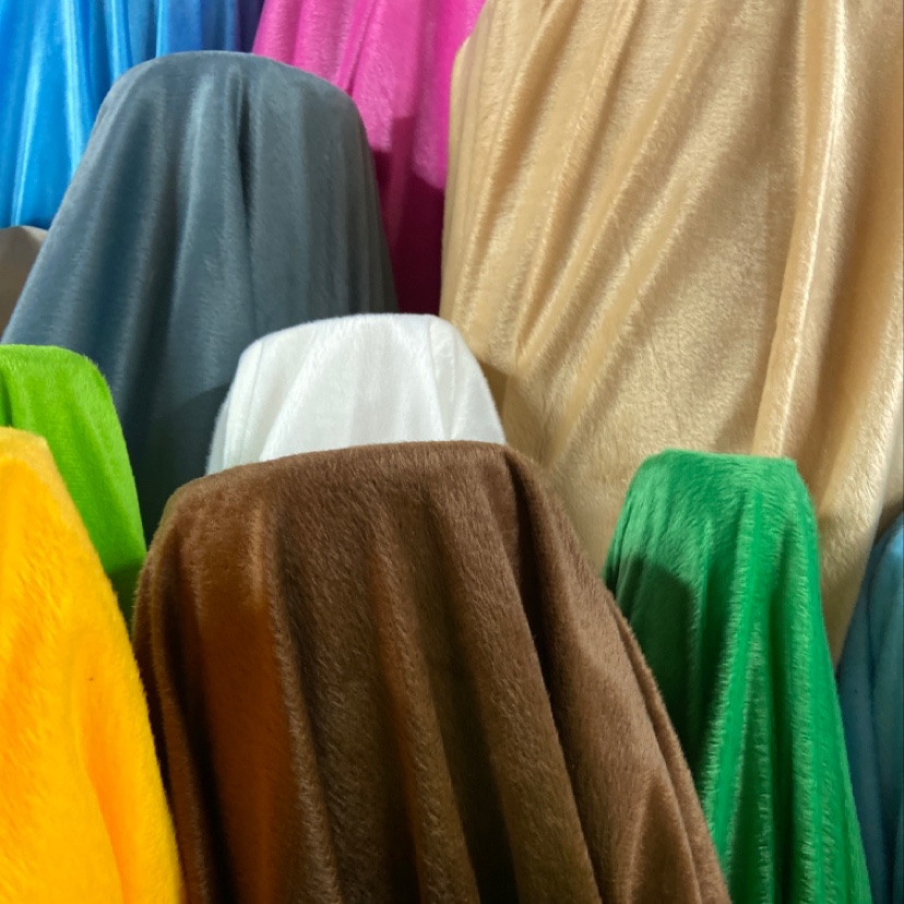 Dark brown short plush fabric toys, handicrafts, decorations, daily necessities, clothing, super soft short plush, high-quality polyester, eco-friendly products