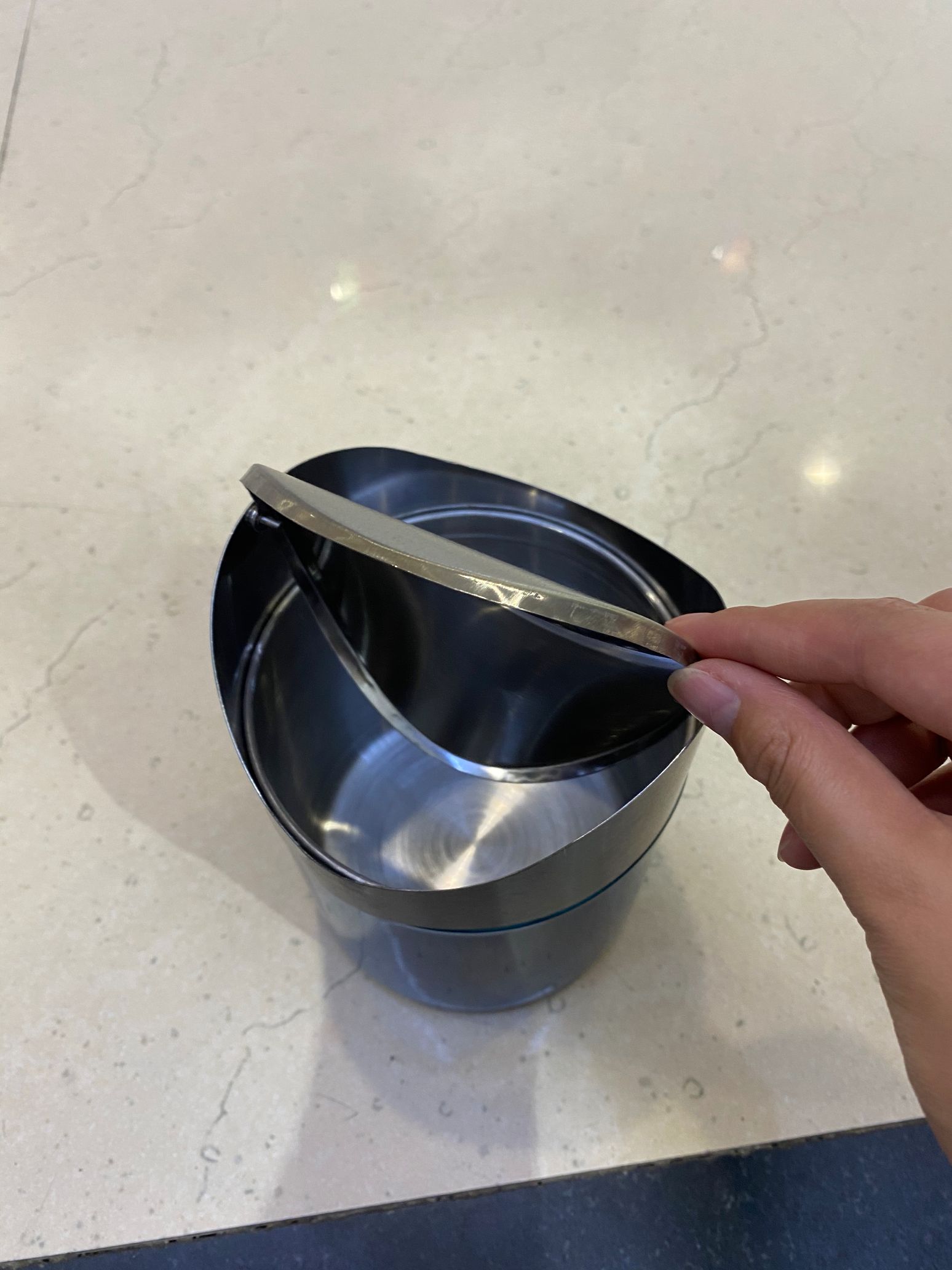 不锈钢果皮桶桌面垃圾桶小号垃圾桶详情4