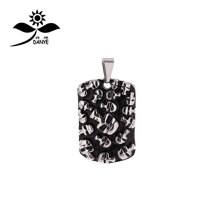 欧美复古钛钢抹黑军牌吊坠 不锈钢骷髅头符号项链饰品挂件产品图