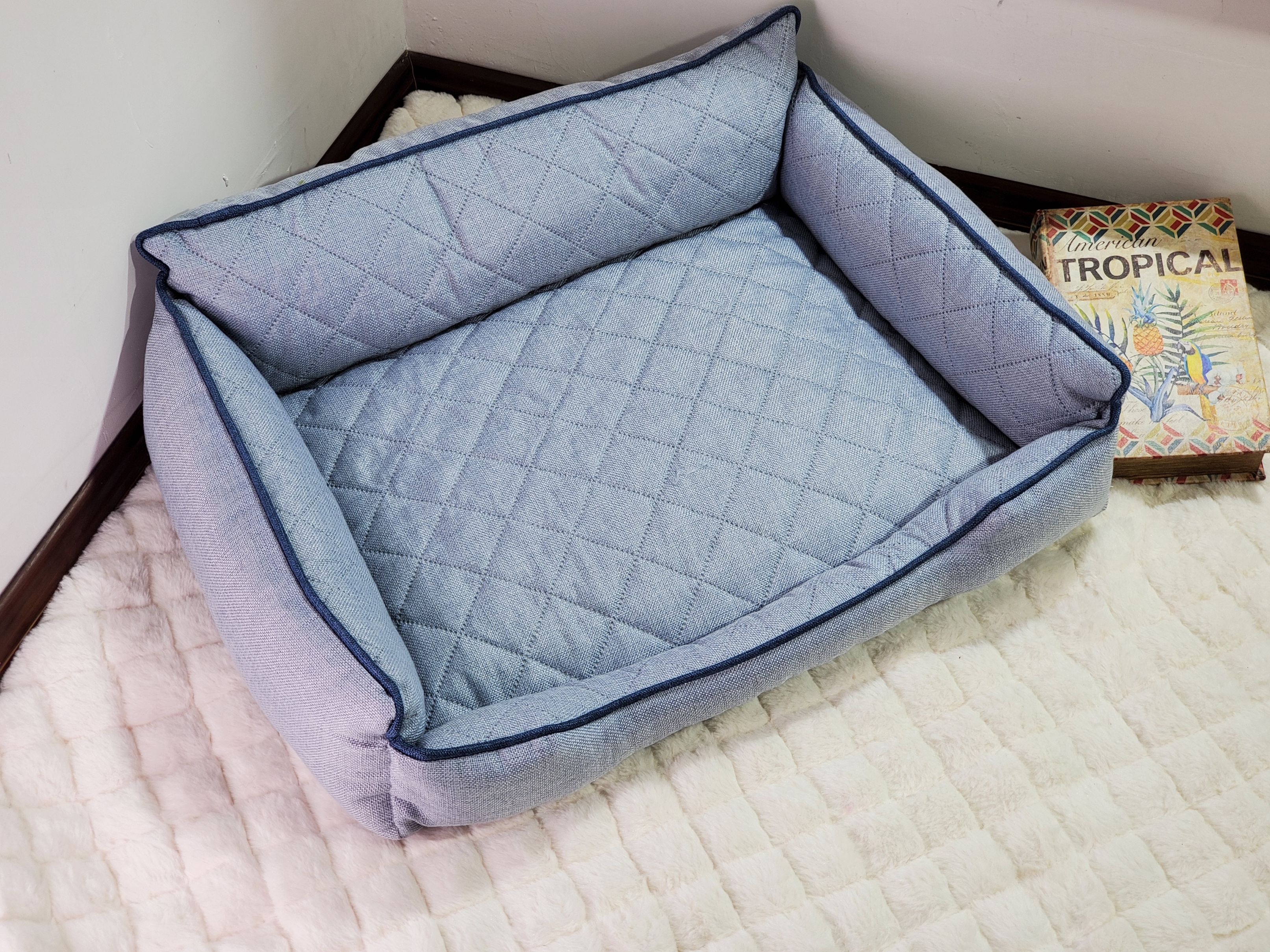 The dog bed is suitable for all seasons and can be disassembled and washed. It is suitable for Corgis, Teddy pets, Labradors, large dog and cat beds, small sizes, and does not stick to hair detail image 3