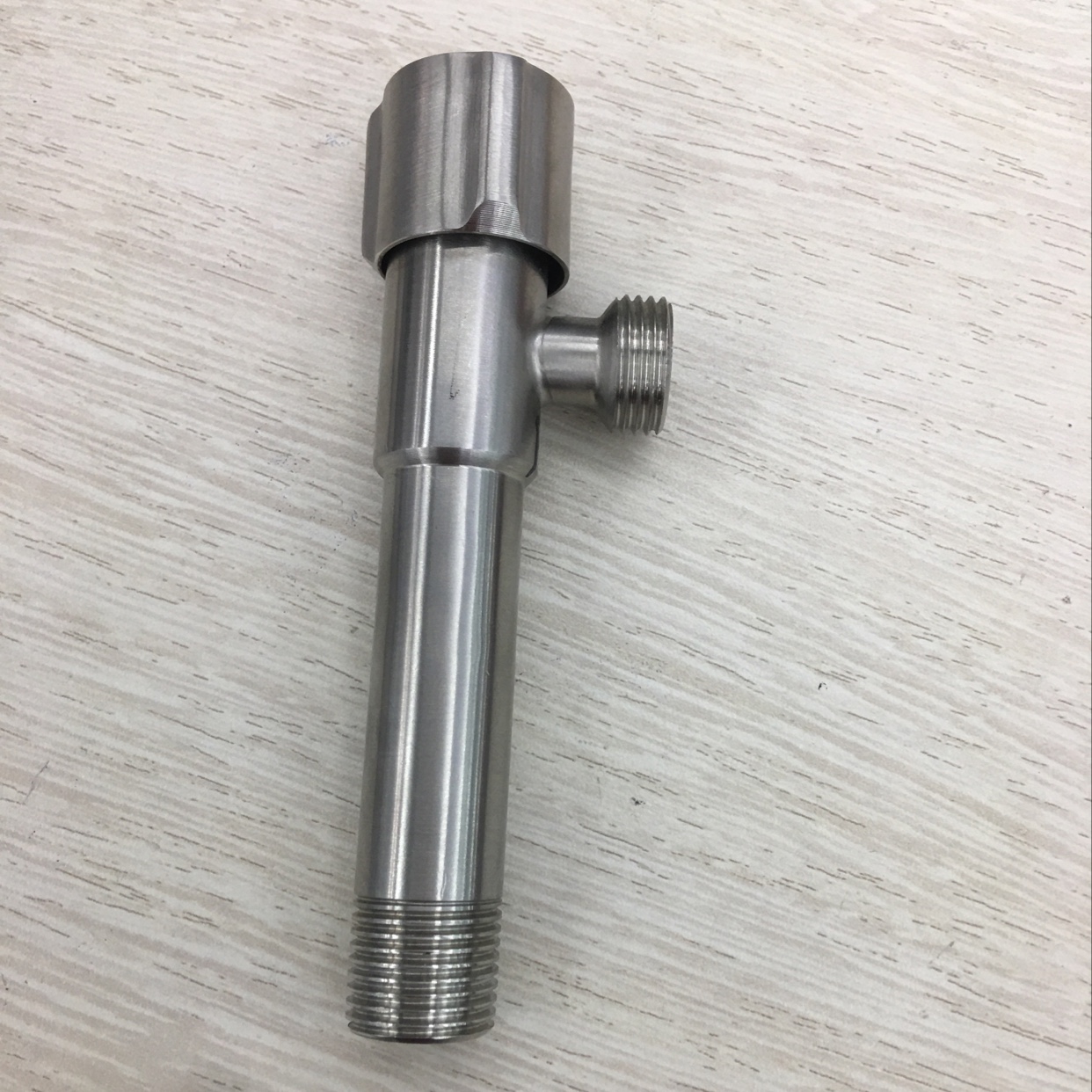 304 Extended Triangle Valve Application Scenario