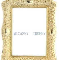 Plastic flower frame, medal, wooden plaque, picture frame
