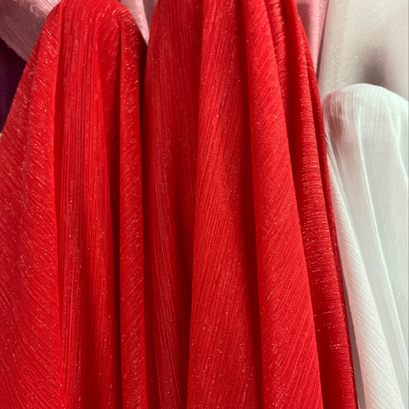 Red silver thread crepe fabric, glittering crepe fabric, decorative items, handicrafts, headwear, clothing fabric details Picture