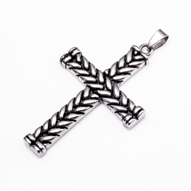 European and American men's titanium steel cross pendant European and American retro stainless steel necklace cross ornaments thumbnail
