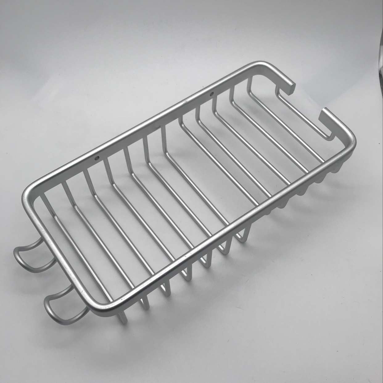 Double-grid space aluminum mesh basket with hooks