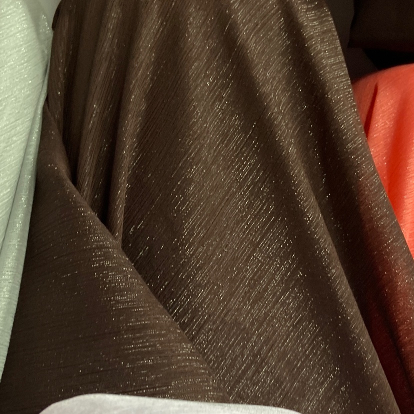 Brown silver thread crepe fabric, glittering crepe fabric, decorative items, handicrafts, headwear, clothing fabric details Picture