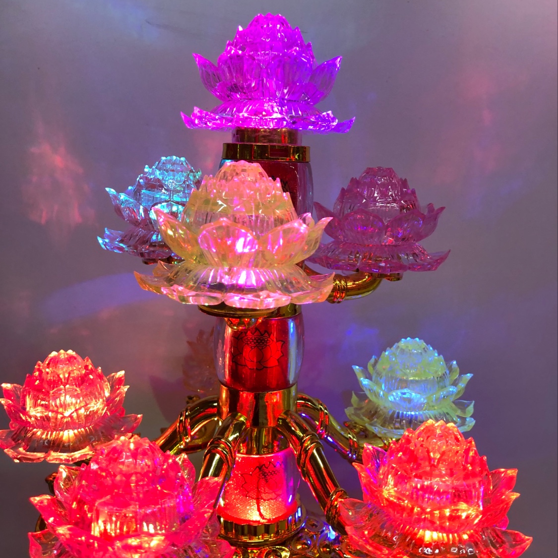 "Golden Ten Thousand Taels Lotus Rotating Lamp 2021 New Model Factory Direct Sales Wedding Supplies. details Picture