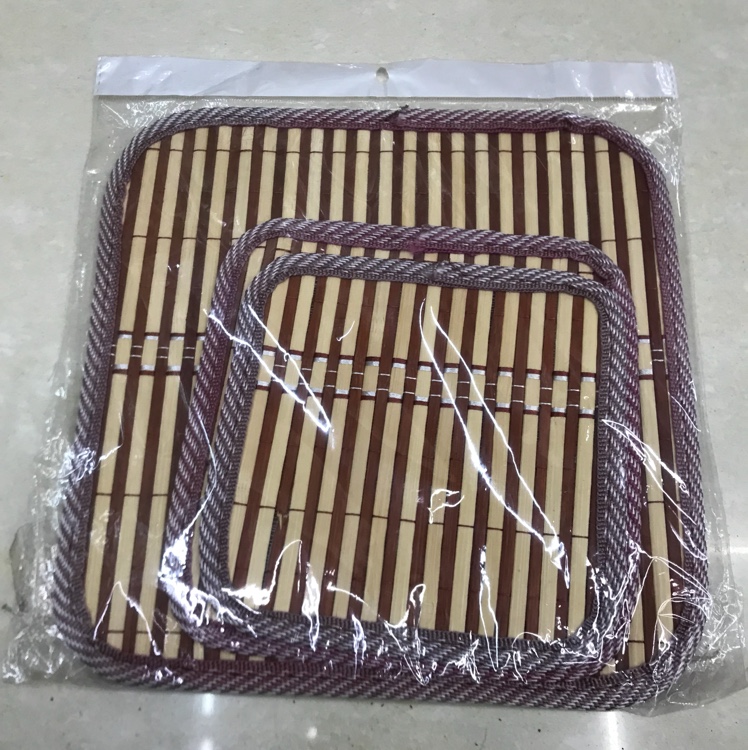 Three-Piece Rimmed Pan Mat