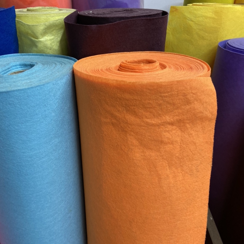 Orange felt non-woven fabric is handcrafted for studio decorations, handicrafts, toys, daily necessities, and available in multiple colors details Picture