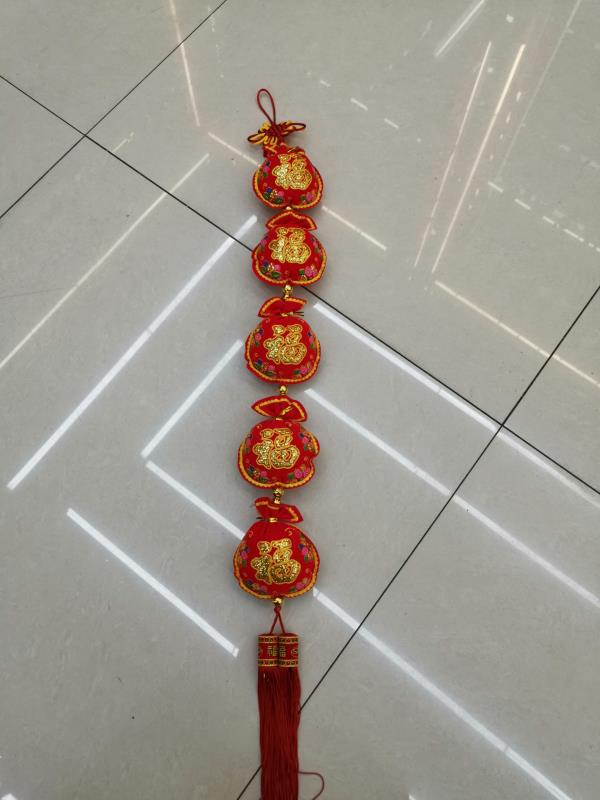 家居装饰 节庆礼品 绒布印花钱袋福包串挂件120cm