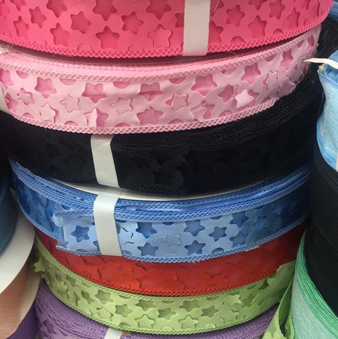 4公分缕空五角星