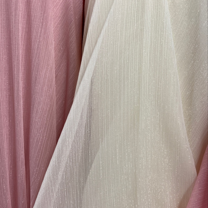 Apricot-colored silver thread crepe fabric, glittering crepe fabric, decorative items, handicrafts, headwear, clothing fabric Specification image