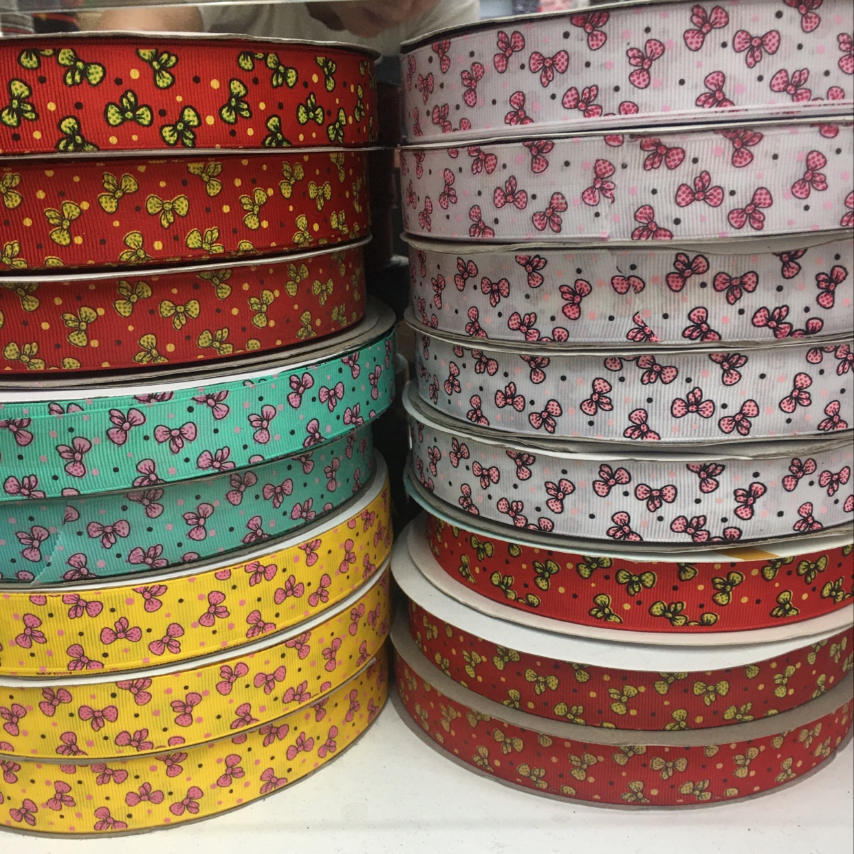 2.5公分罗纹带三色飘角领结