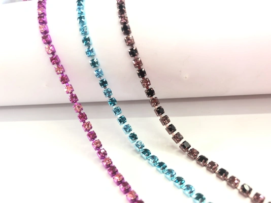 Claw chains thumbnail