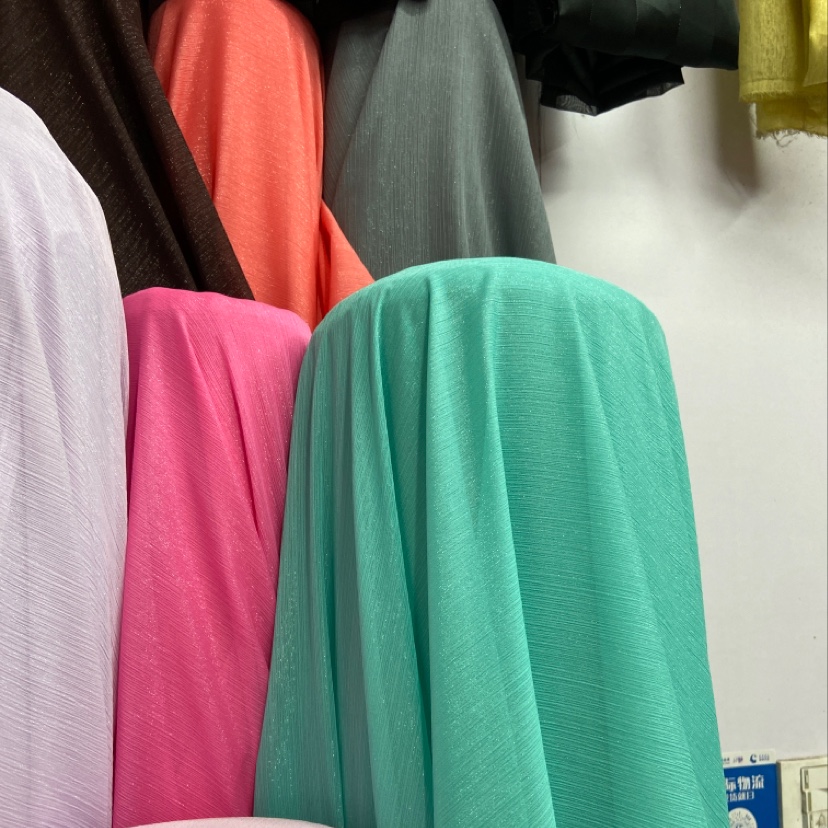 Green silver thread crepe fabric, glittering crepe fabric, decorative items, handicrafts, headwear, clothing fabric