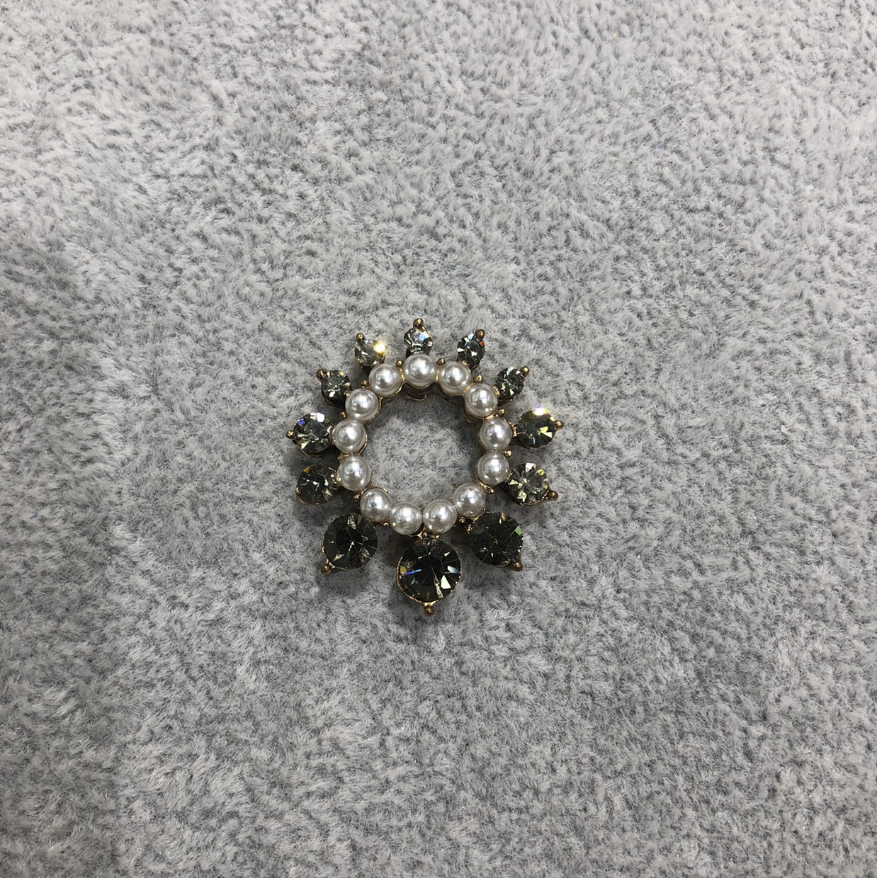 Vintage pearl Czech diamond thumbnail