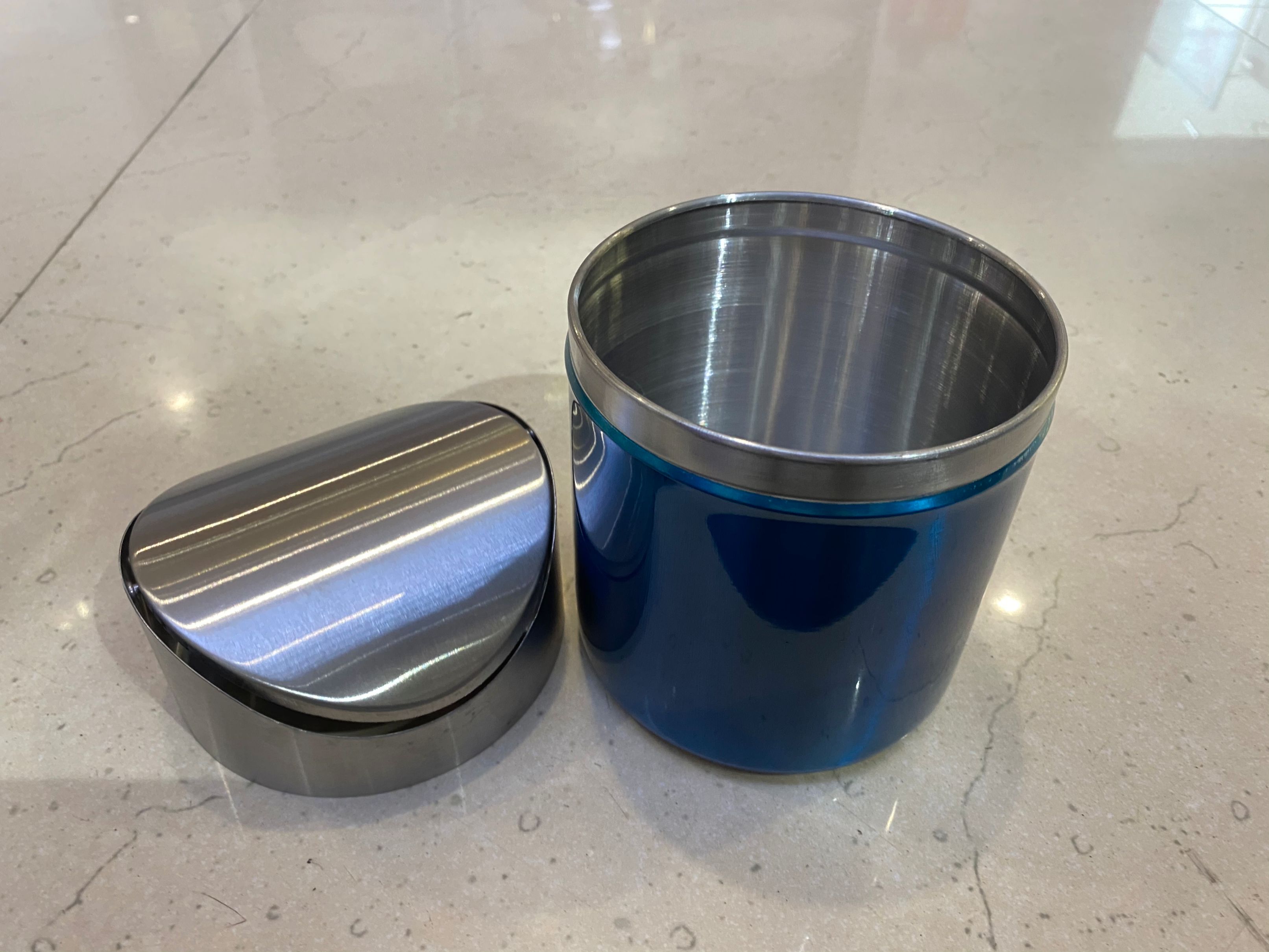 果皮桶/垃圾桶细节图